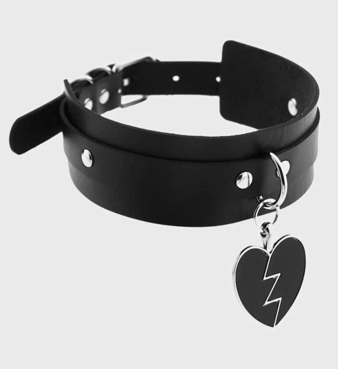 Heartbreaking Choker