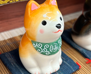 お座り柴犬・黒柴