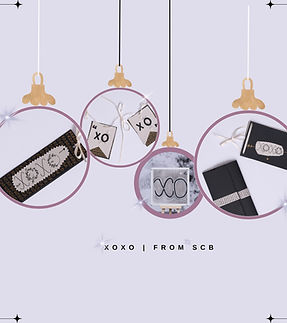 Free Family Christmas Photo Card (Instagram Post).jpg