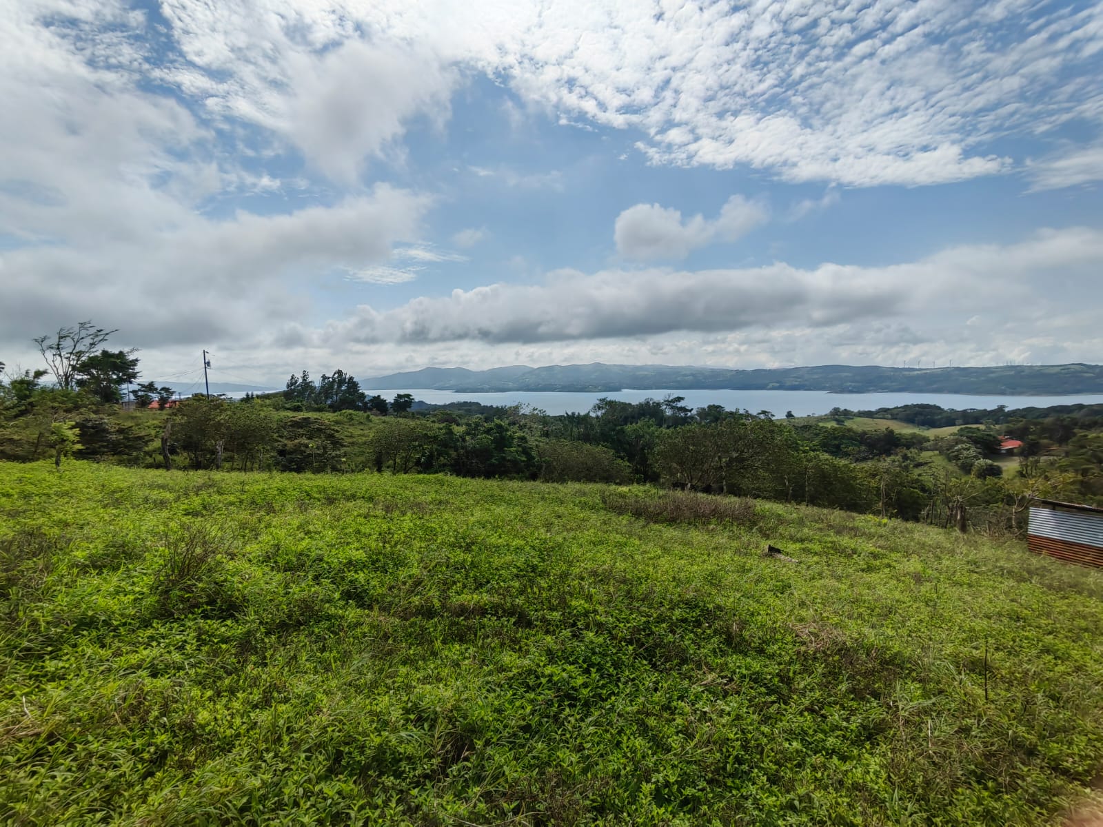 Beautiful lot of 7,031 m2 (1.73 Acre) w/ Lake, Volcano, and Mountain Views