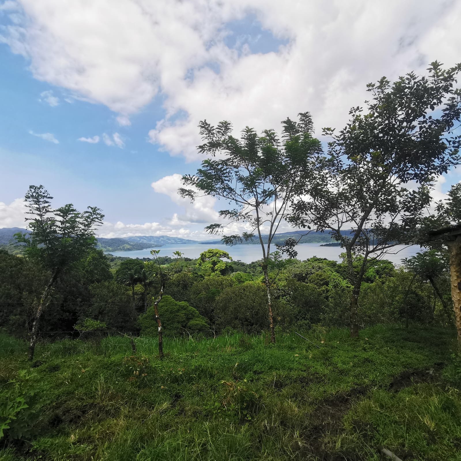 Exceptional Lake and Volcano View Property in El Castillo, San Carlos 