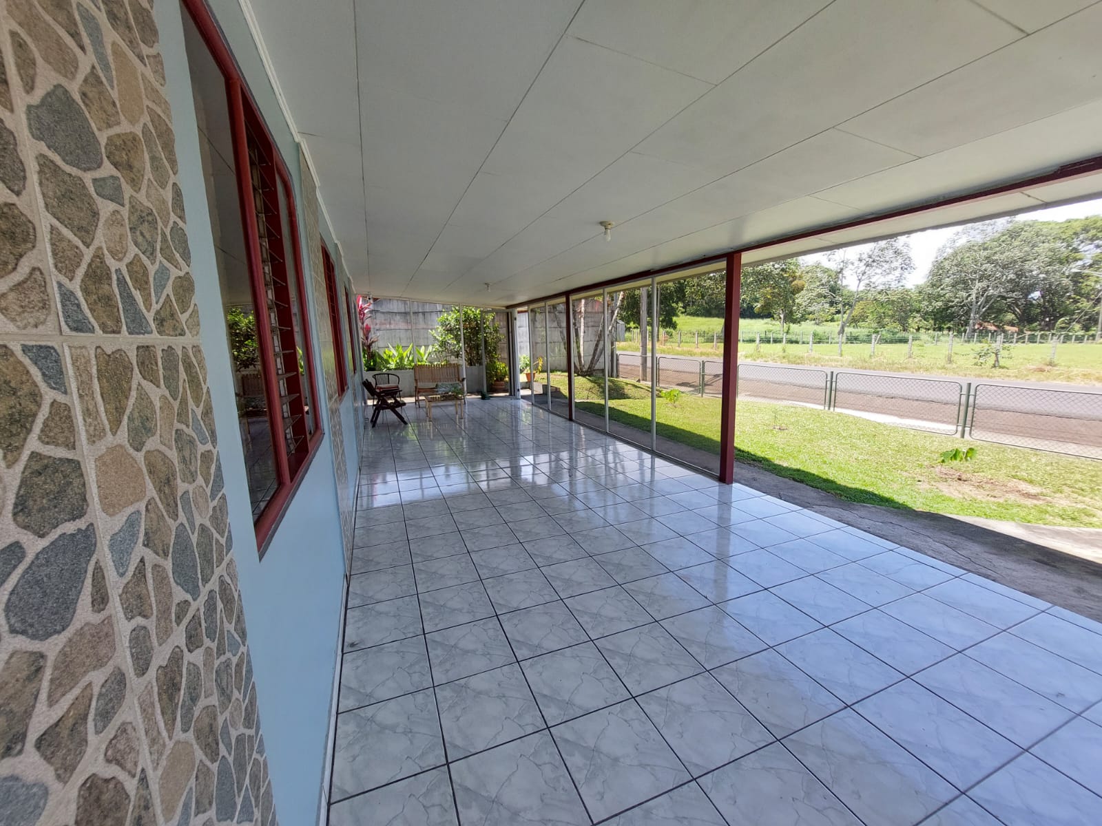 Lovely, 4 BD, 2 BA Home +  Independent 2 BD, 1 BA Rental Unit Near Lake Arenal