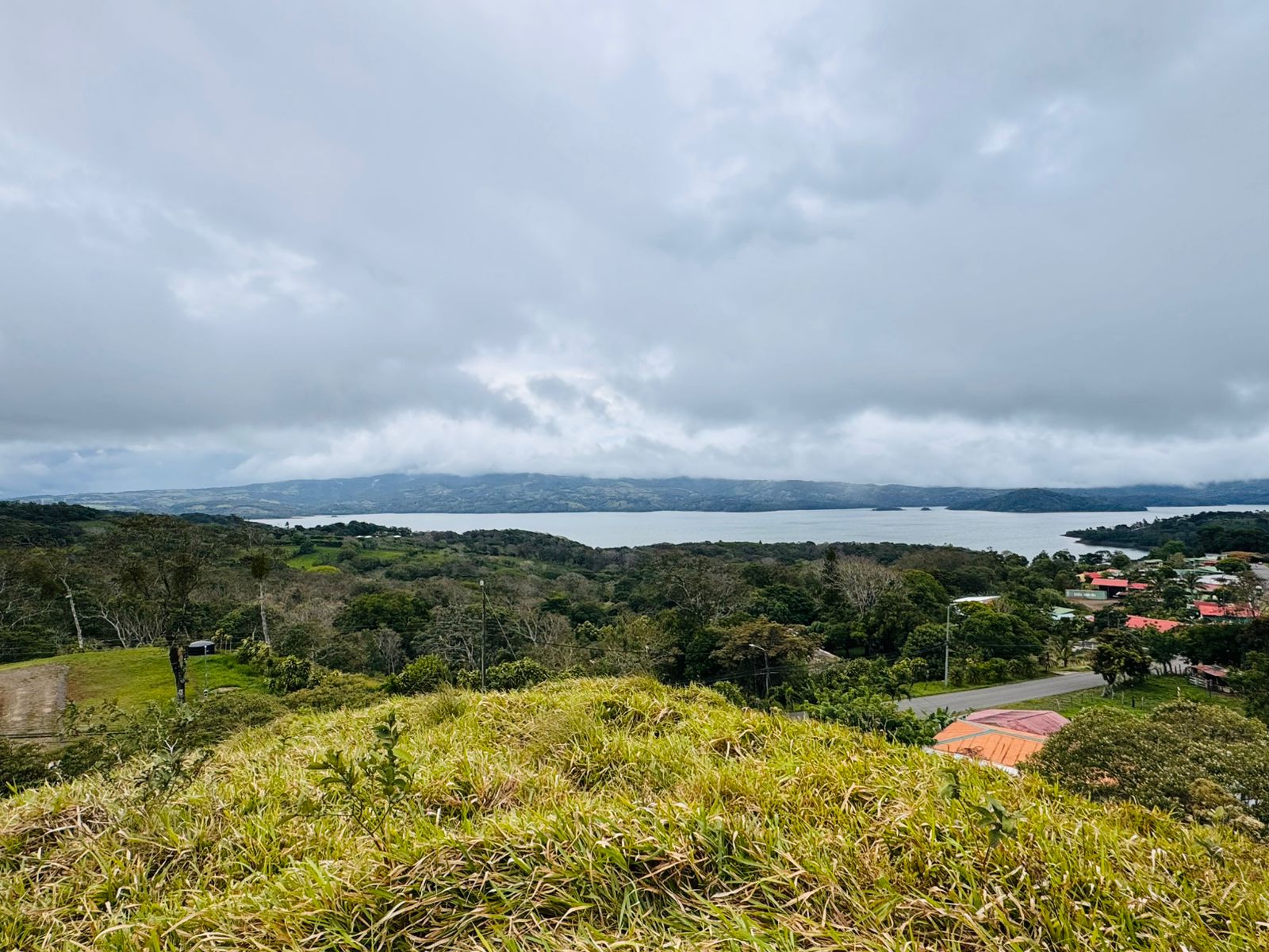 24,461 m² Lot with Lake Arenal Views in Cinco Esquinas, Tilarán