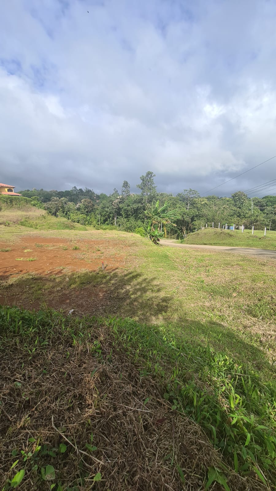 Beautiful Flat Lot of 1200 m2 Ready to Build in Nuevo Arenal
