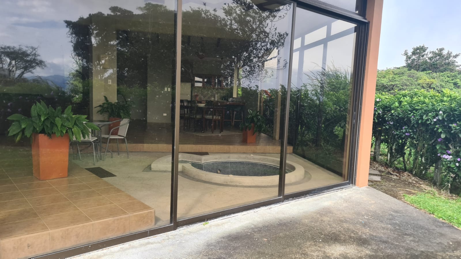 Furnished 3 BR, 2 BA Lake View Home w/ Utilities in Gated Community