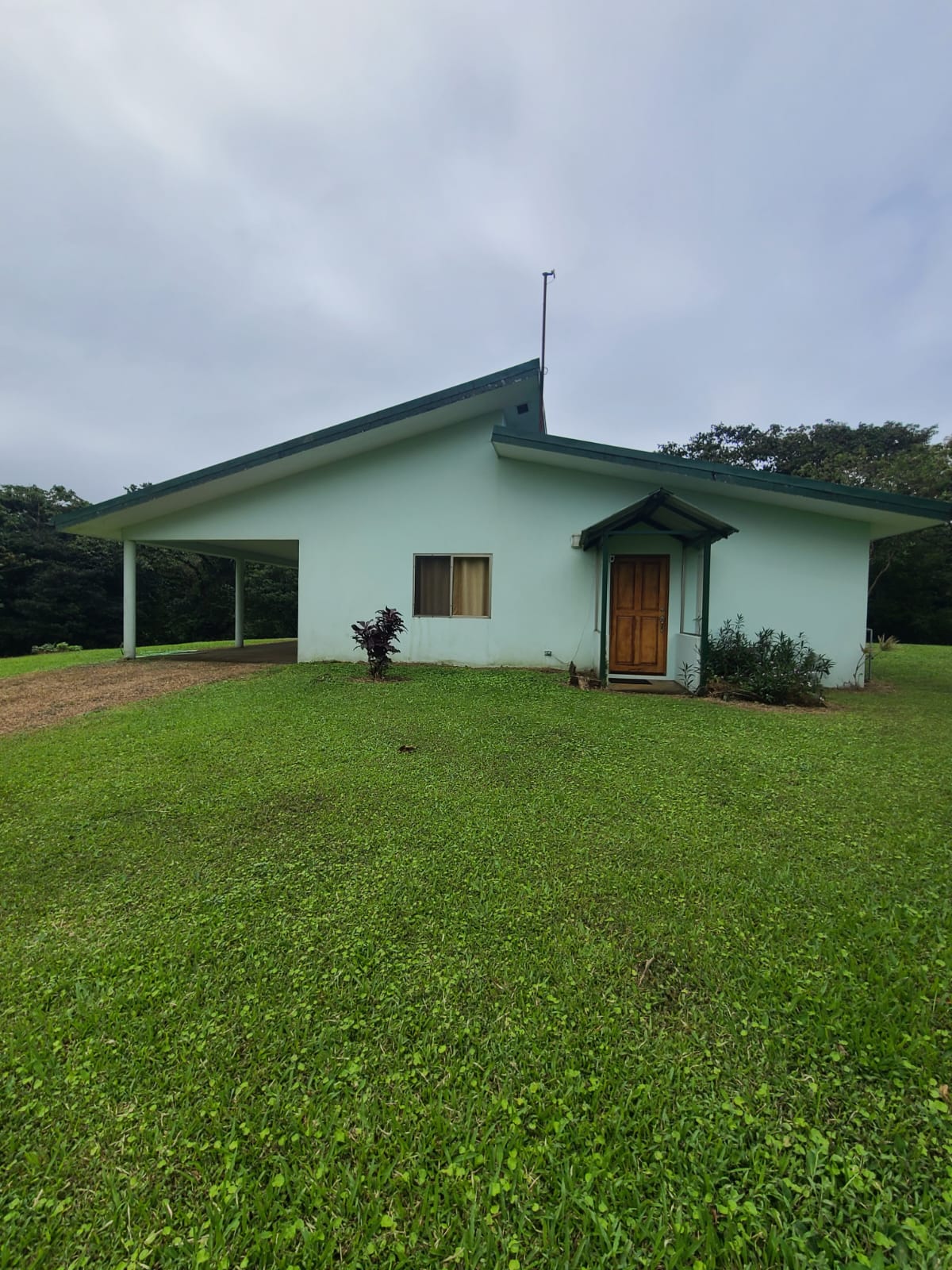 Charming Home 2Bedroom 2Bathroom in Bella Vista Gated Community