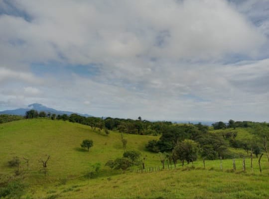 Beautiful 7-hectare lot with breathtaking views in Arenal