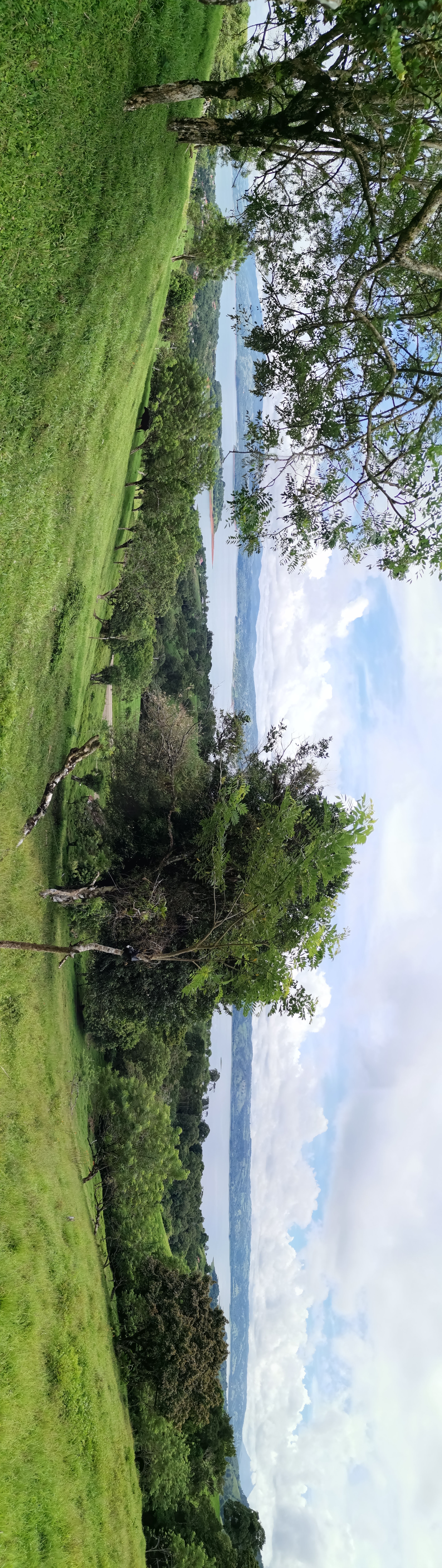 Magnificent 24,811m2 Lake and Volcano View Parcel with Huge Views in Tronadora