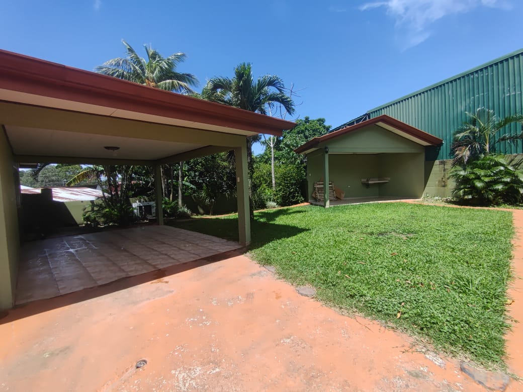 Lovely Home, 3 Bedrooms 2 Bathrooms In Downtown Tilarán