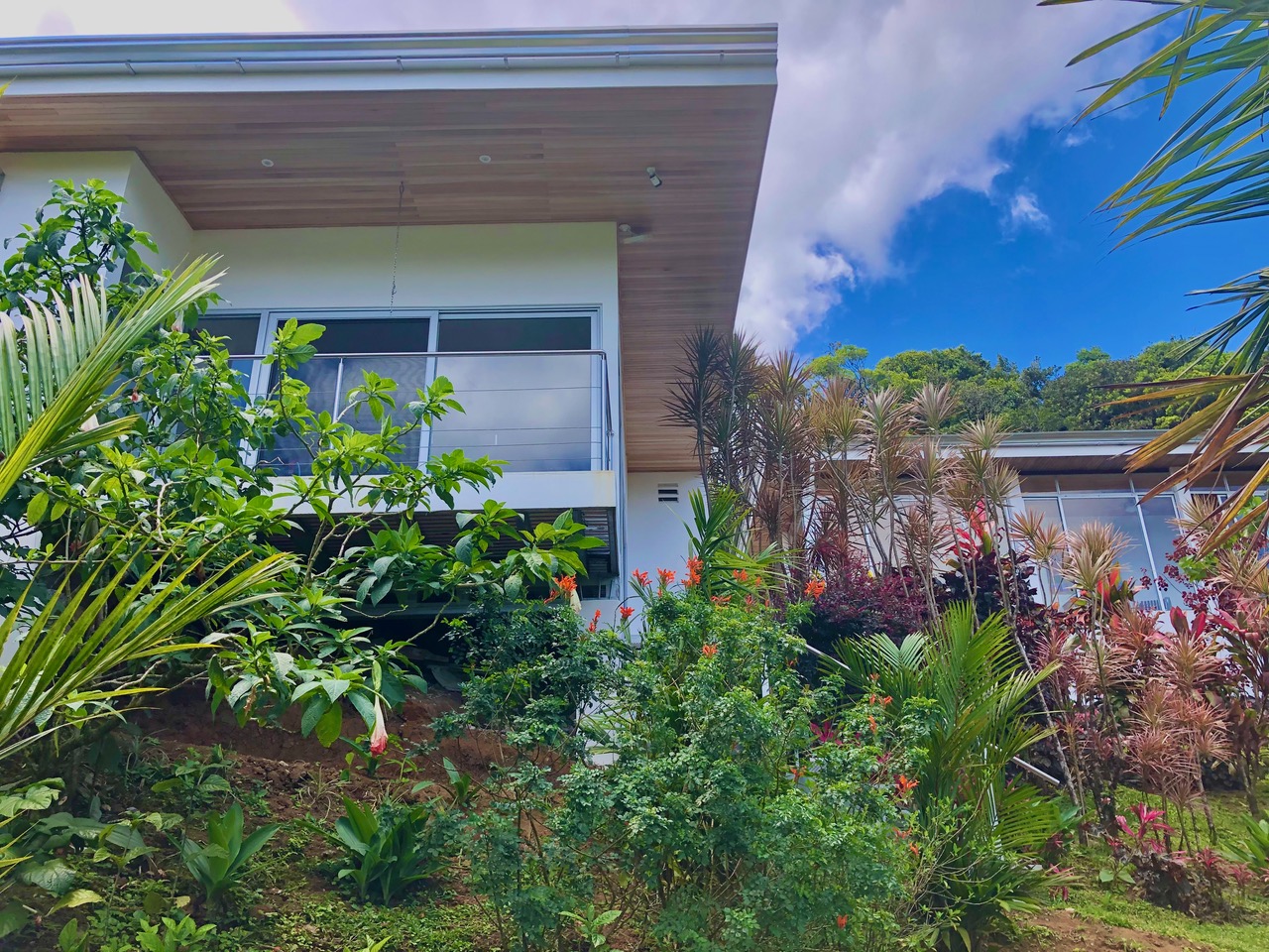 Casa Pink Sky 3BD 3BA – A Private Sanctuary with Volcano & Mountain Views