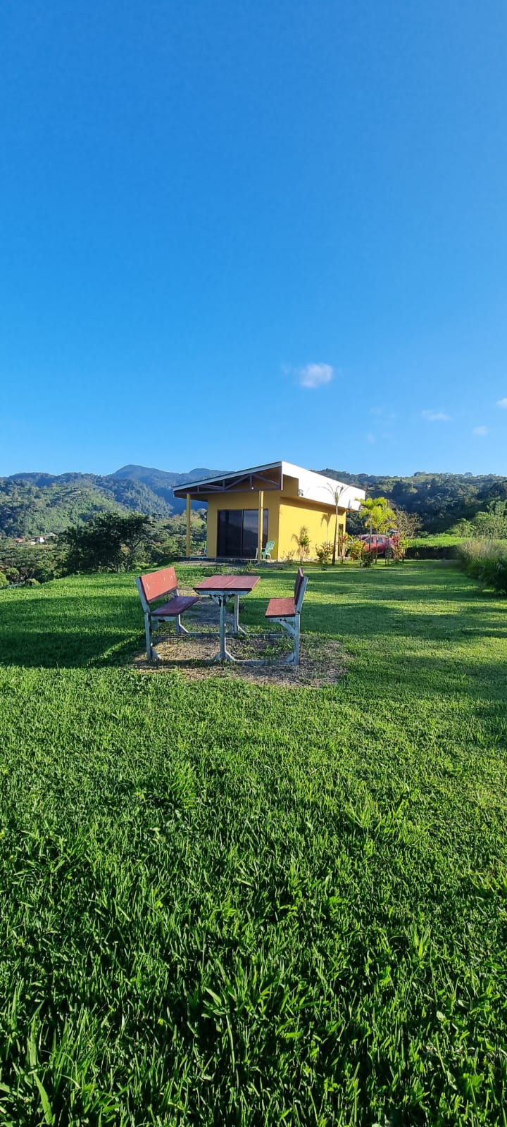 Dream Property on Lake Arenal 1BD 1BA Lodge with Volcano View