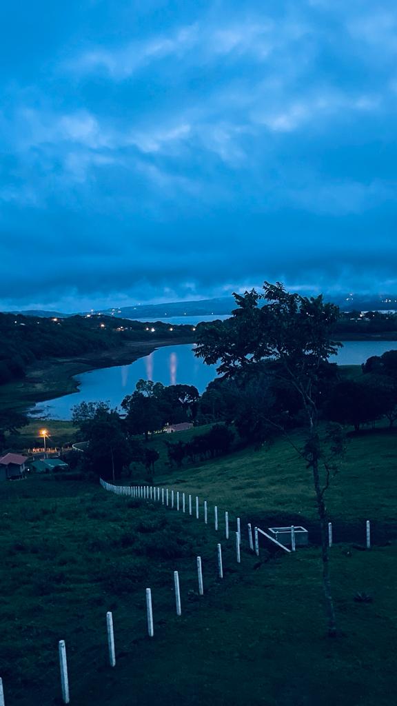 24,500 m2 Lot with Spectacular Lake and Volcano Views in Tronadora