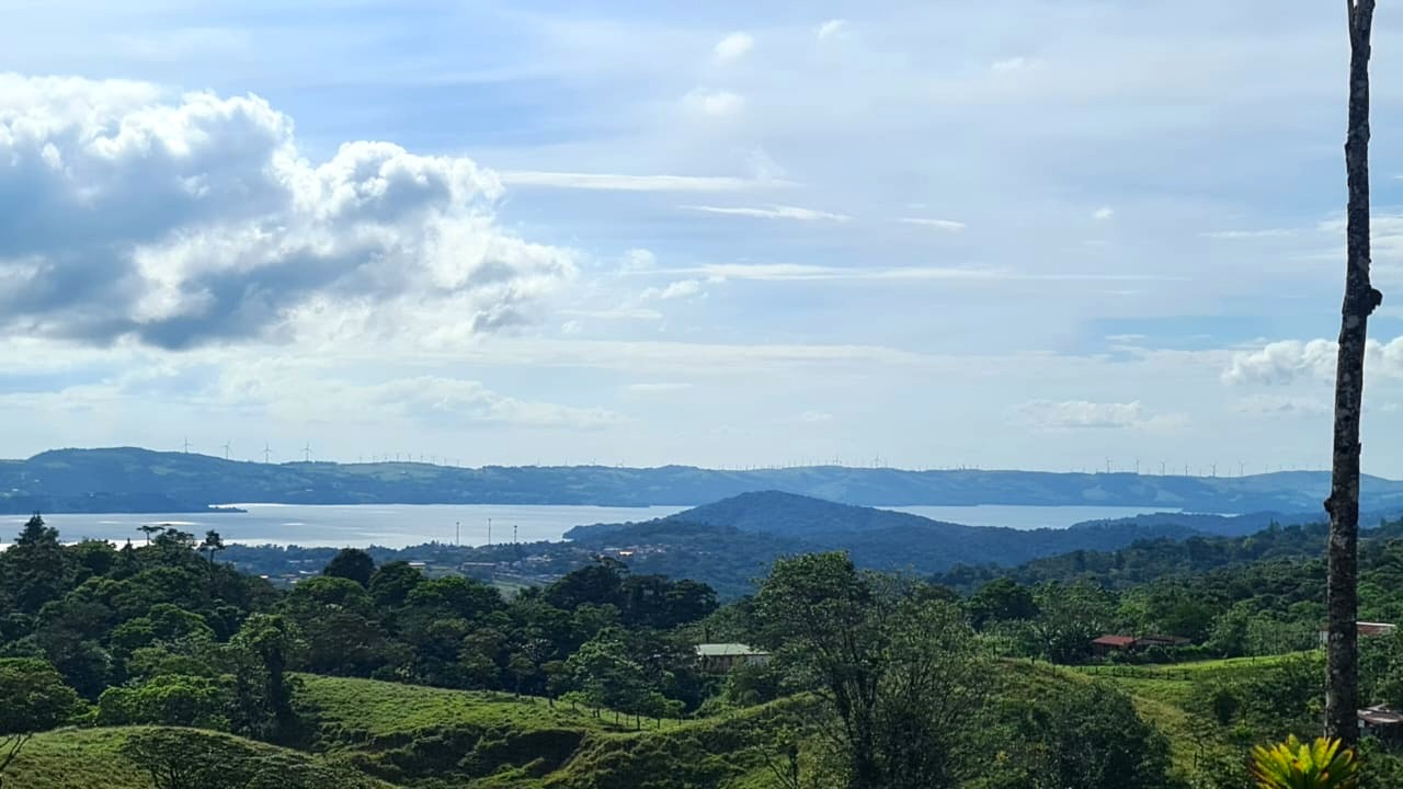 Amazing Opportunity, 2 Hectare, Lake View Parcel in Nuevo Arenal