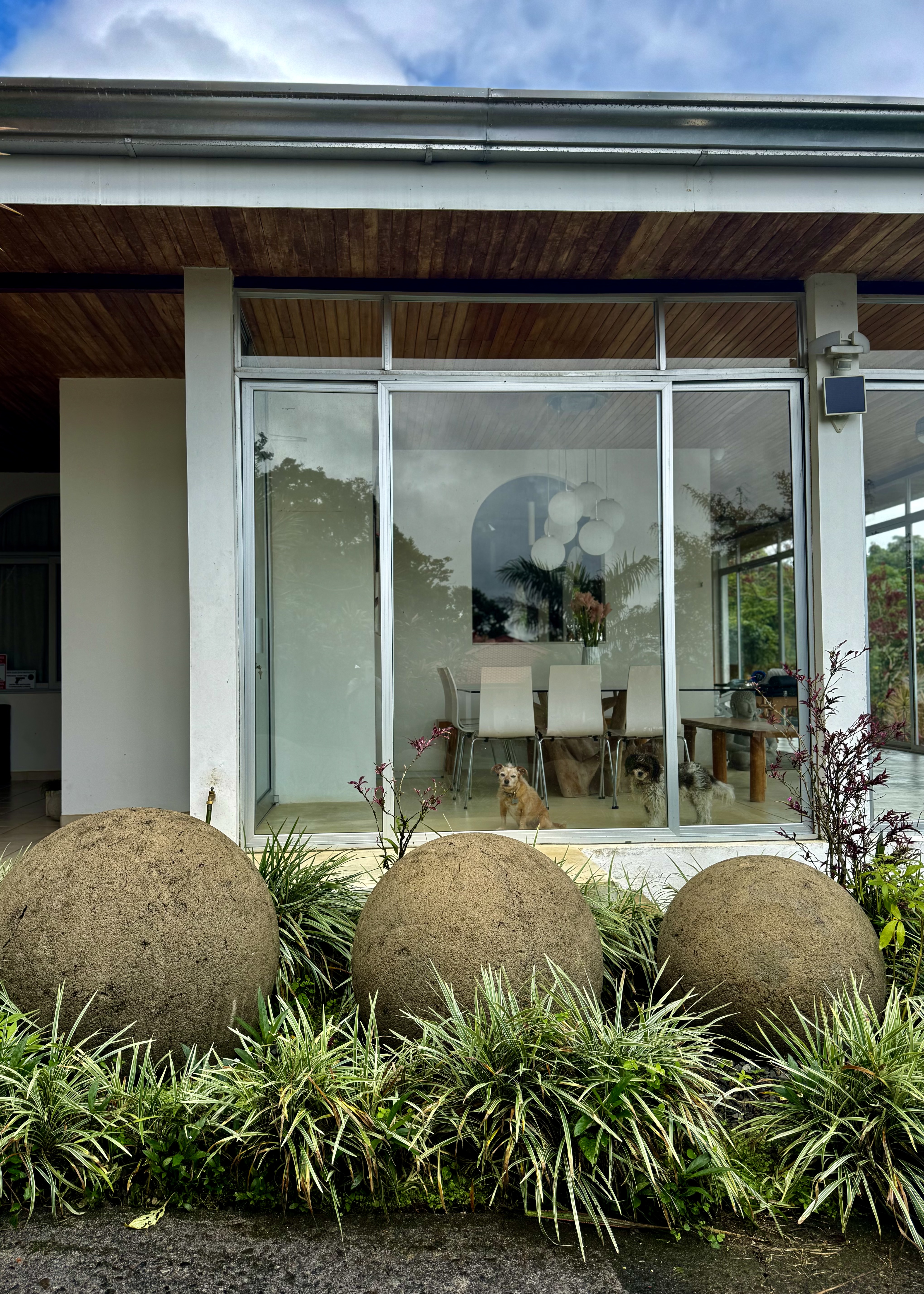 Casa Pink Sky 3BD 3BA – A Private Sanctuary with Volcano & Mountain Views