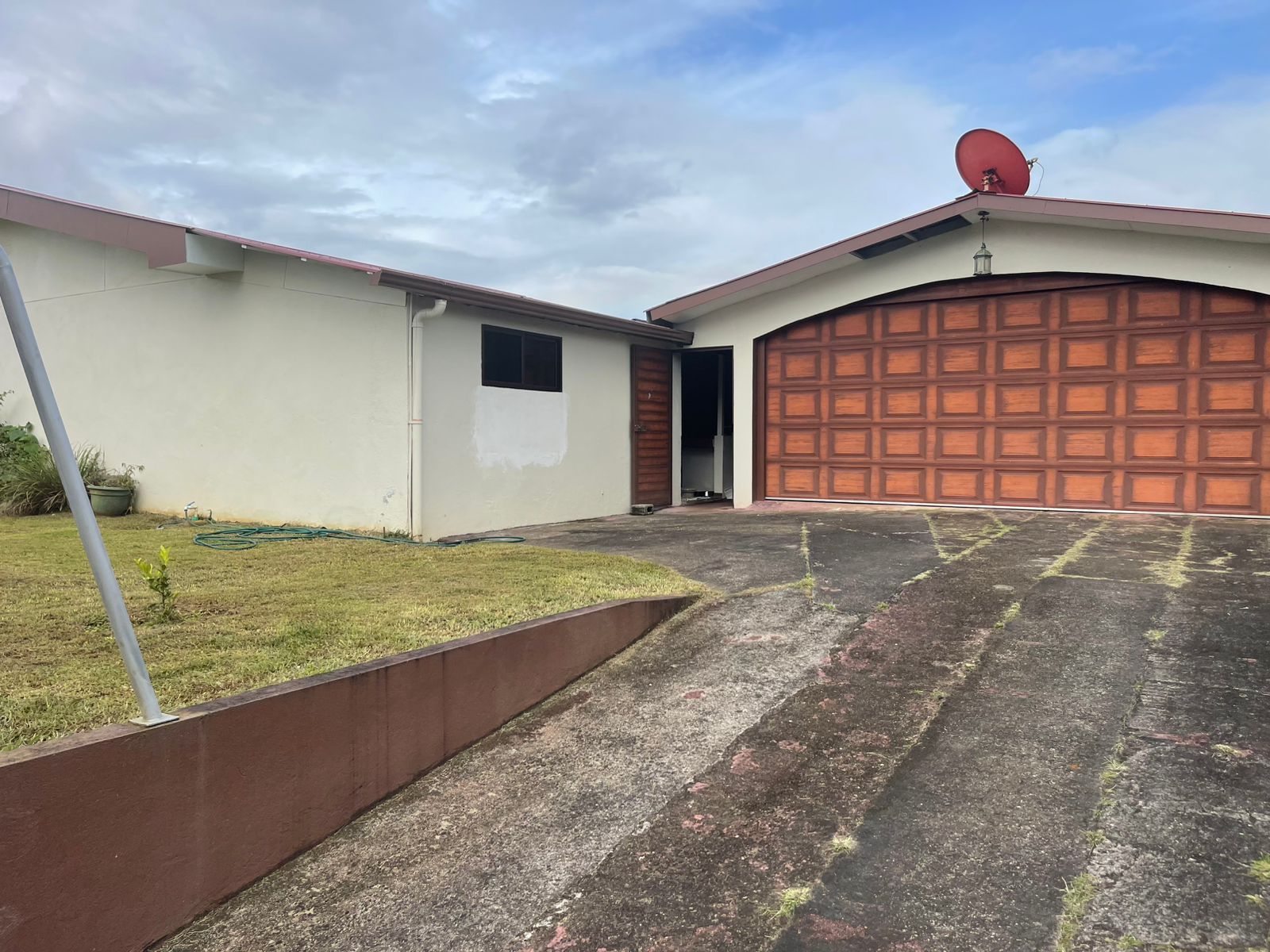 Charming 2 Bedroom 1 Bathroom Home in the Heart of Nuevo Arenal