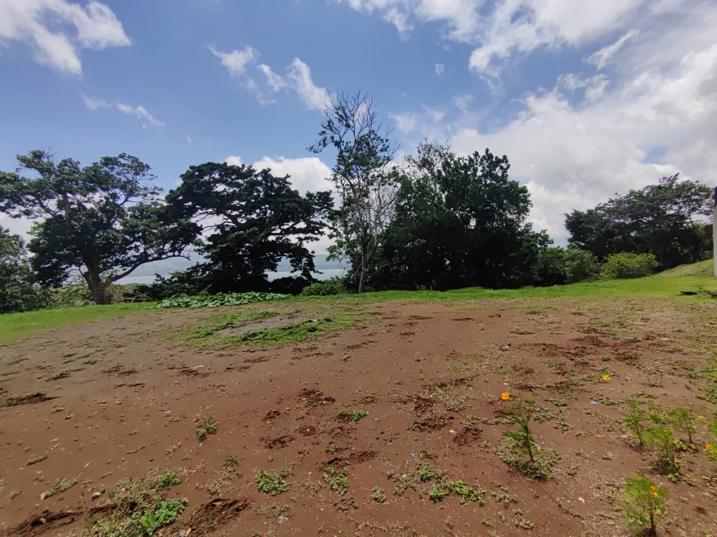 Beautiful, 1359 m2, Lake Arenal View Lot in San Luis, Tilarán