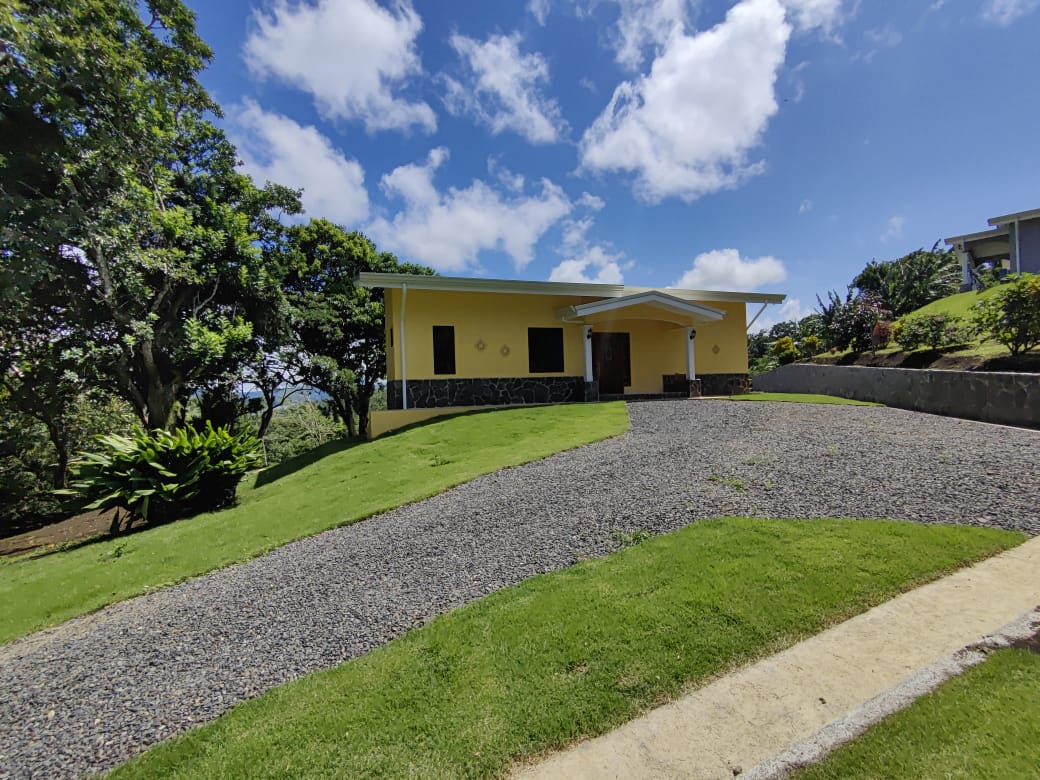 BRAND NEW,Furnished, Turn-Key, 2 BD/2 BA Home w/ Stunning Views of Lake Arenal