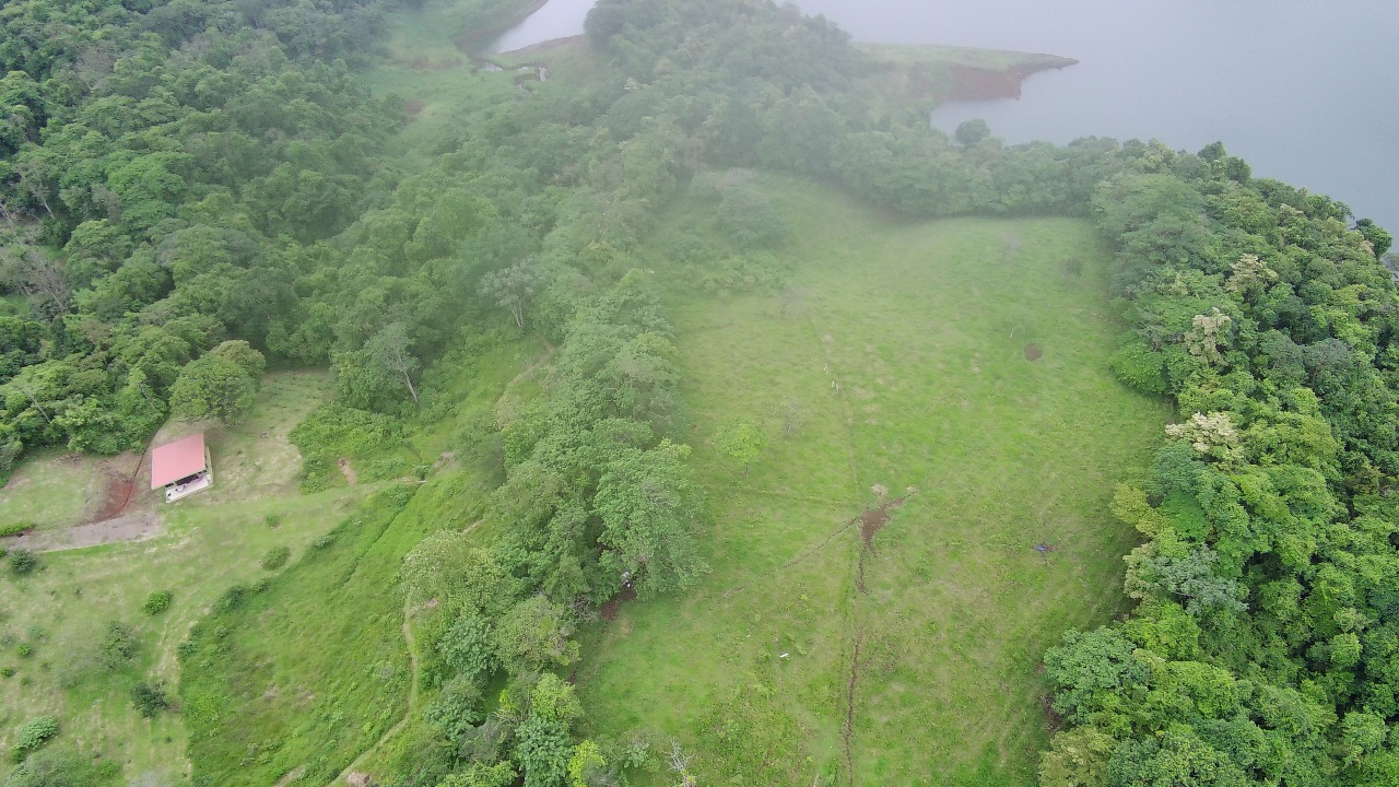 Beautiful 5502 m2 (1.35 Acre) Lolt with Amazing Lake Arenal Views in El Aguacate