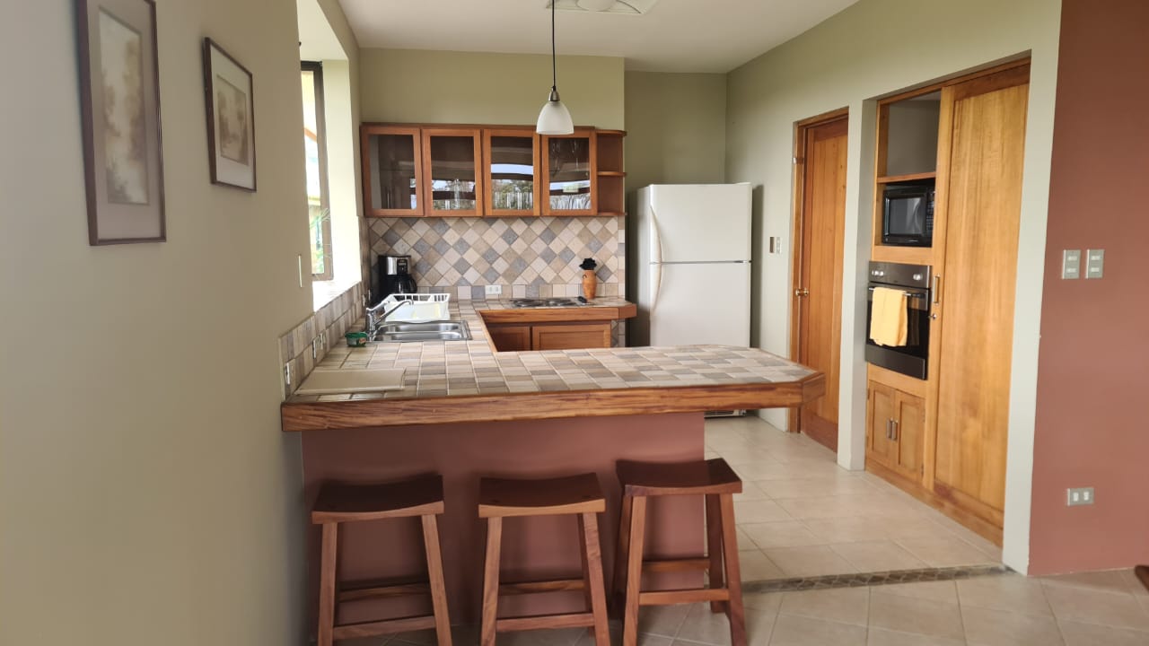 Furnished 3BR, 2BA Lake View Home w/ Utilities in Gated Community