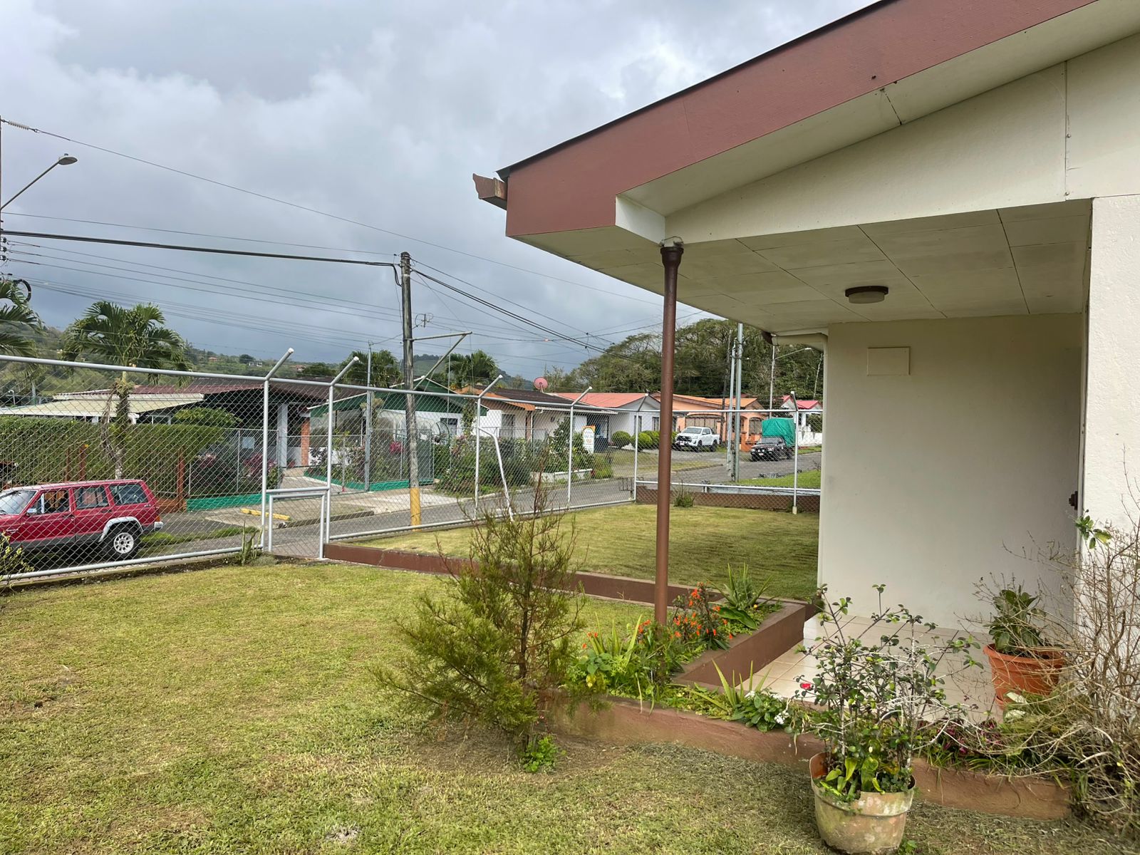 Charming 2 Bedroom 1 Bathroom Home in the Heart of Nuevo Arenal