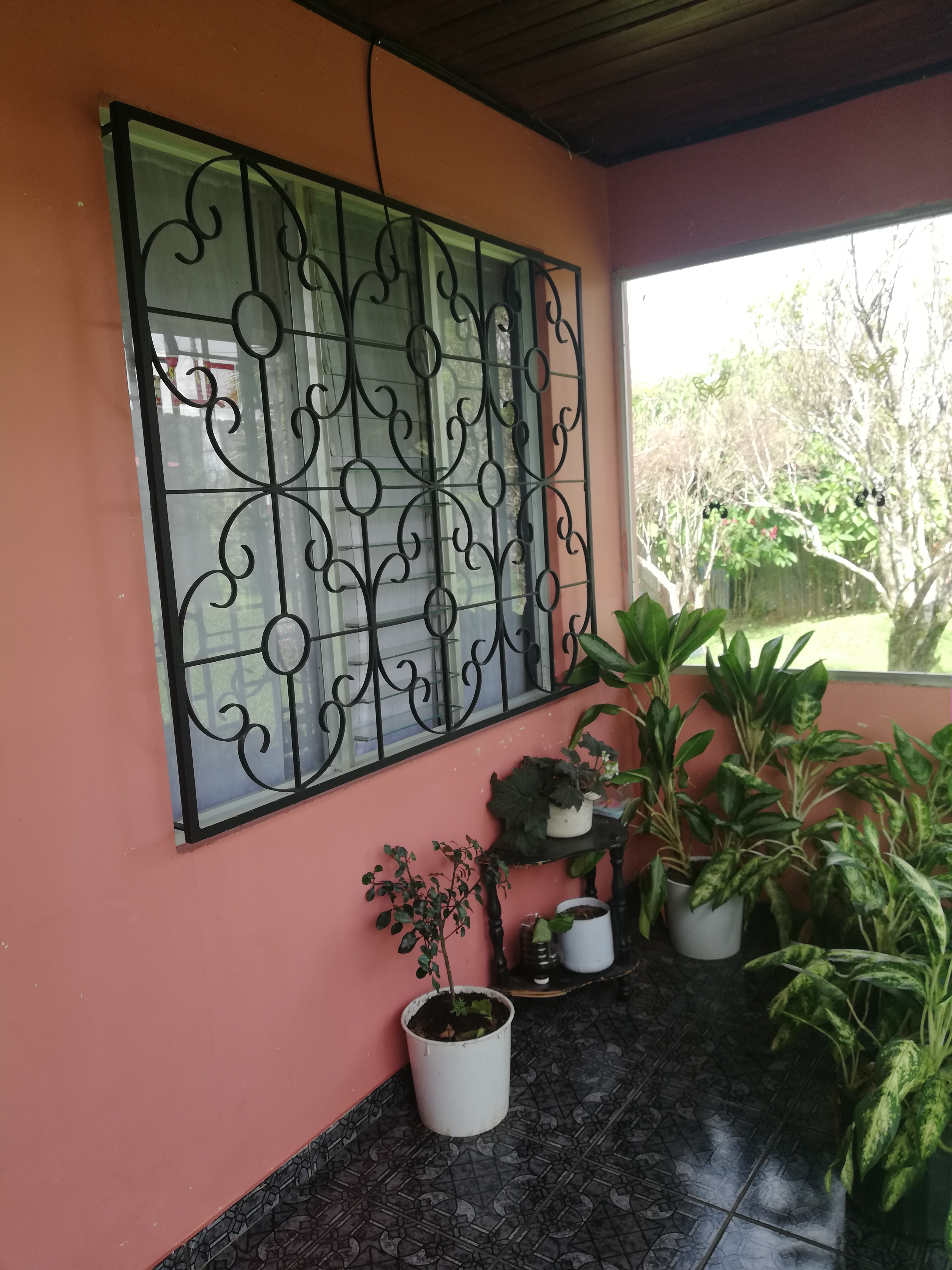 3 Bedroom 1 Bathroom Tico Home On Beautiful, Flat, 764.45m2 Lot In Sabalito 