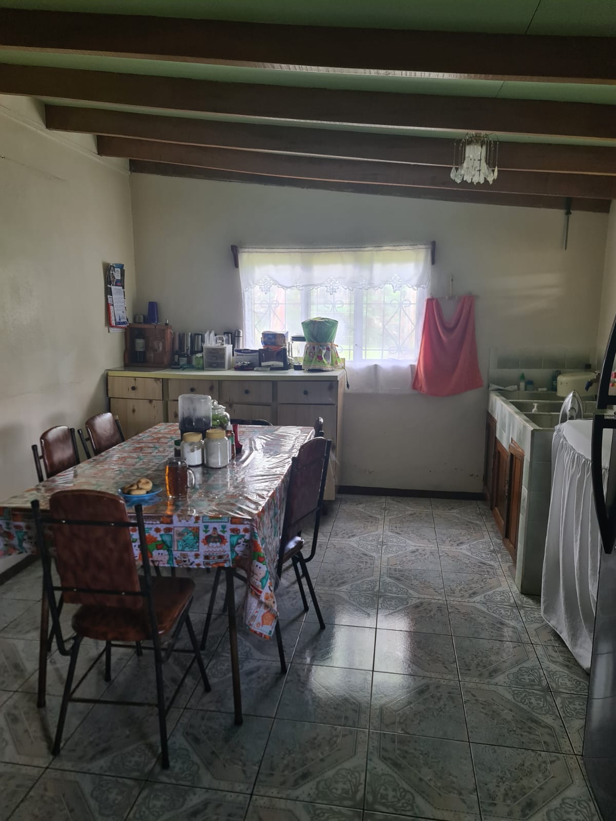 Charming, 3 BD, 1 BA, Tico Home with Tons of Potential in Nuevo Arenal 