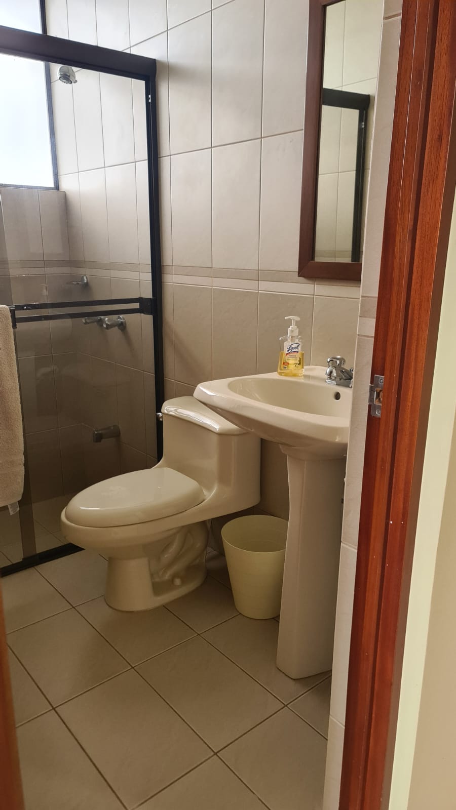 Furnished 3 Story, 2BR, 2BA + Den Lake View House w/ Utilities in Gated Community