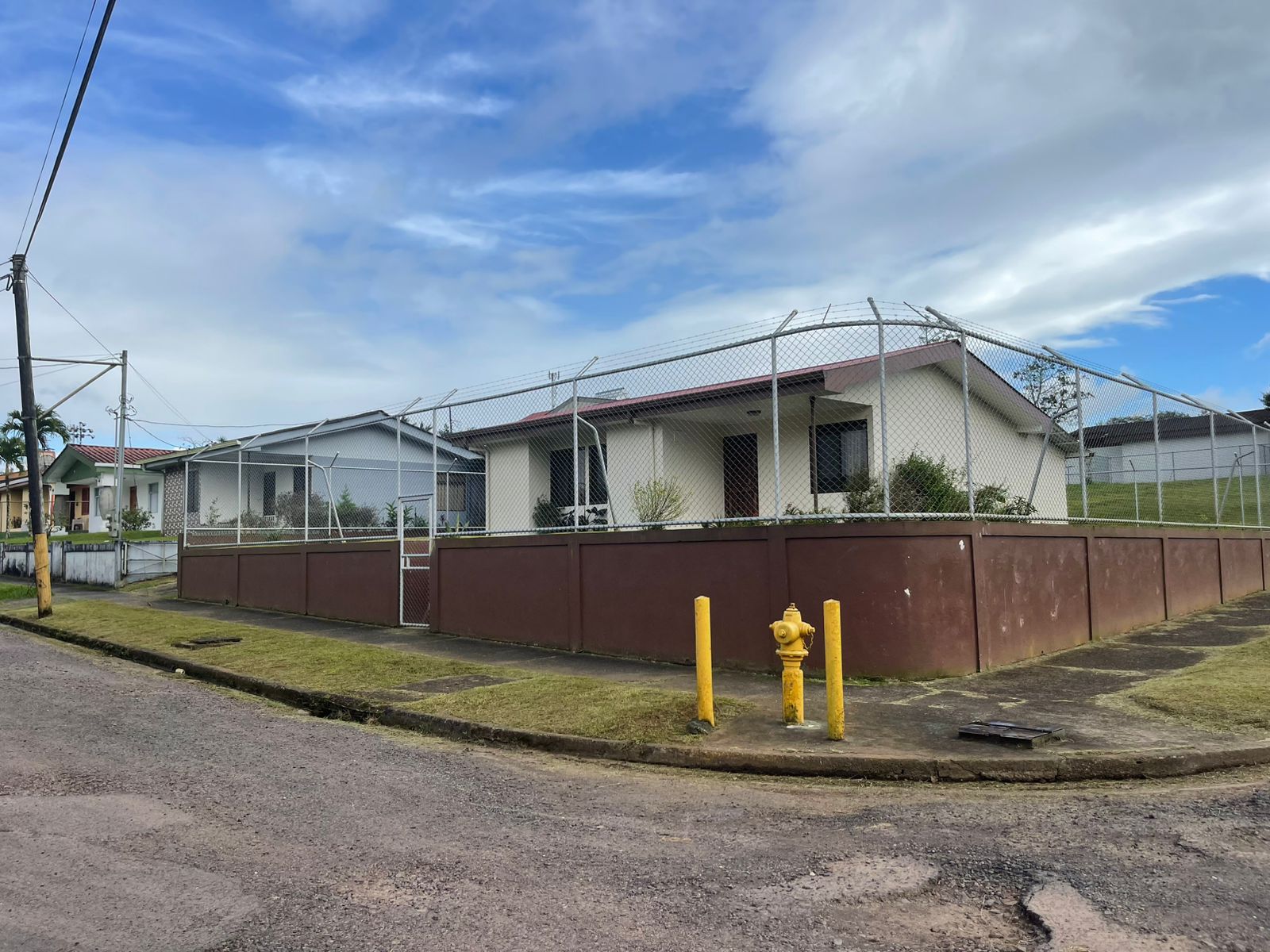 Charming 2 Bedroom 1 Bathroom Home in the Heart of Nuevo Arenal