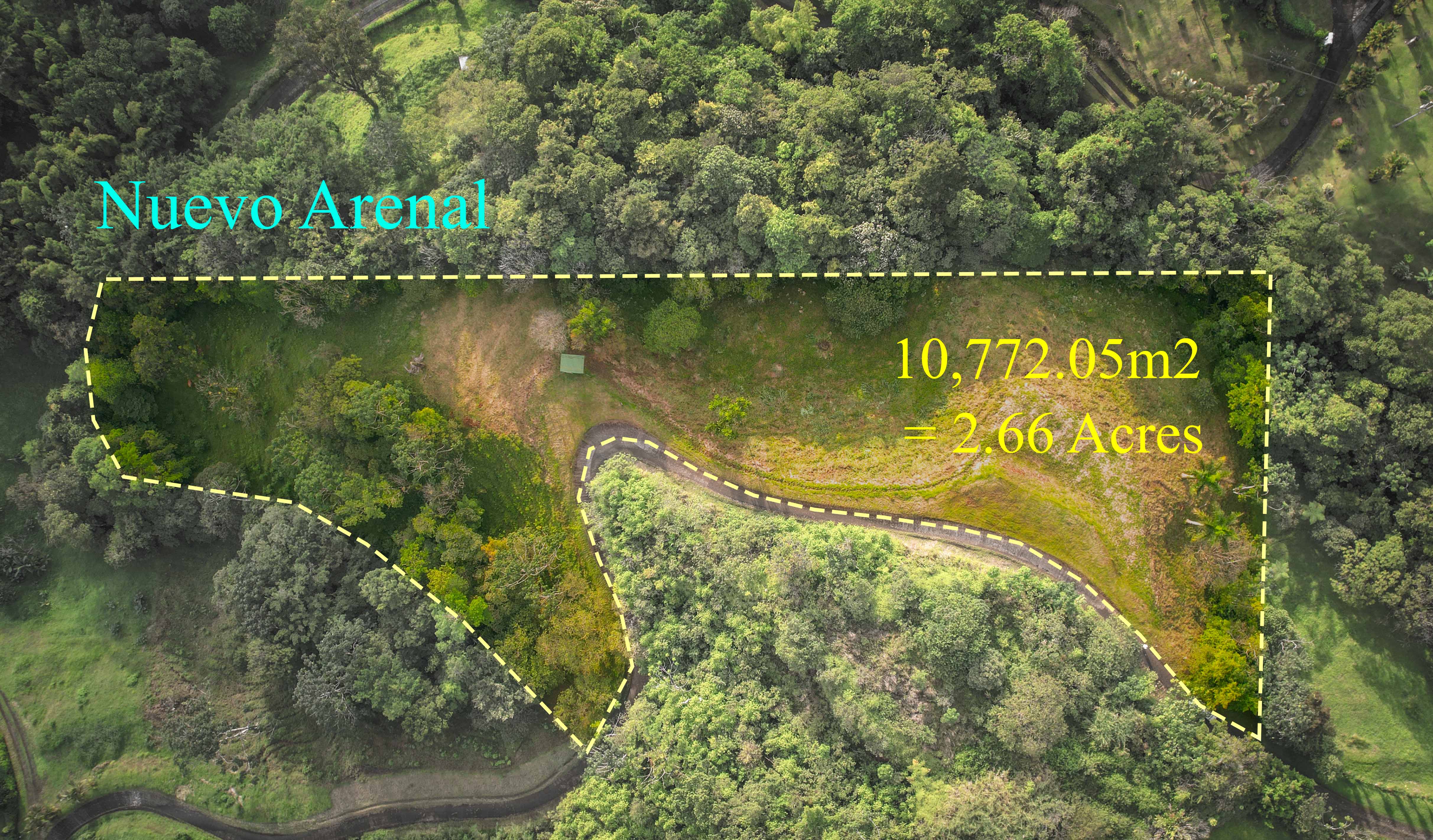 Elegant Lakeside Living: Exclusive Lots in Nuevo Arenal