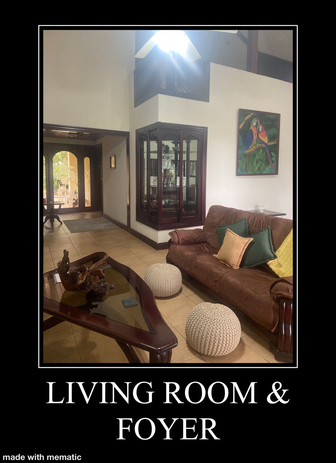 B&B w/ 3BD+Loft/3BA Lake View Home +2 Cabins in La Tejona