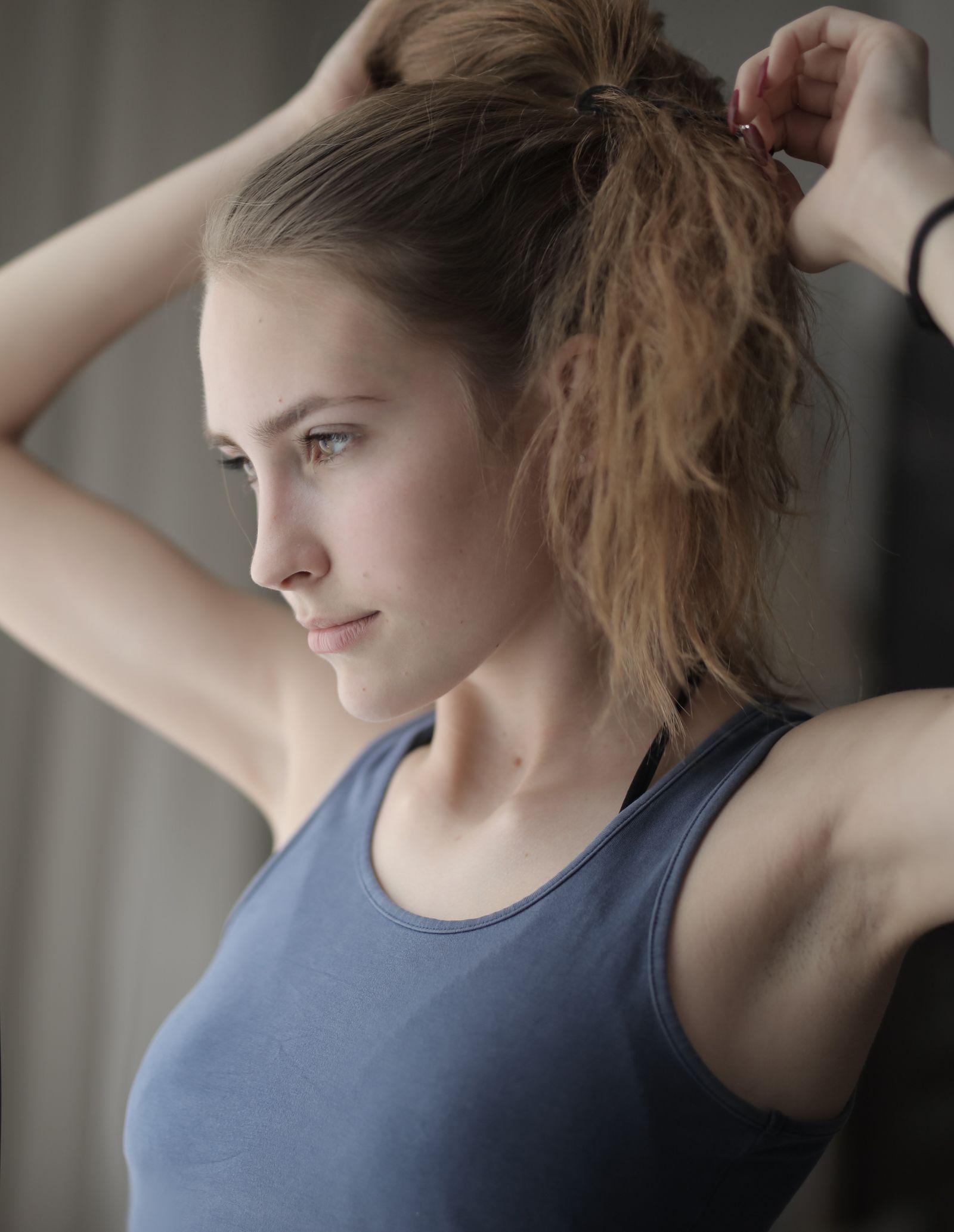 Does a ponytail every day actually damage your hair?