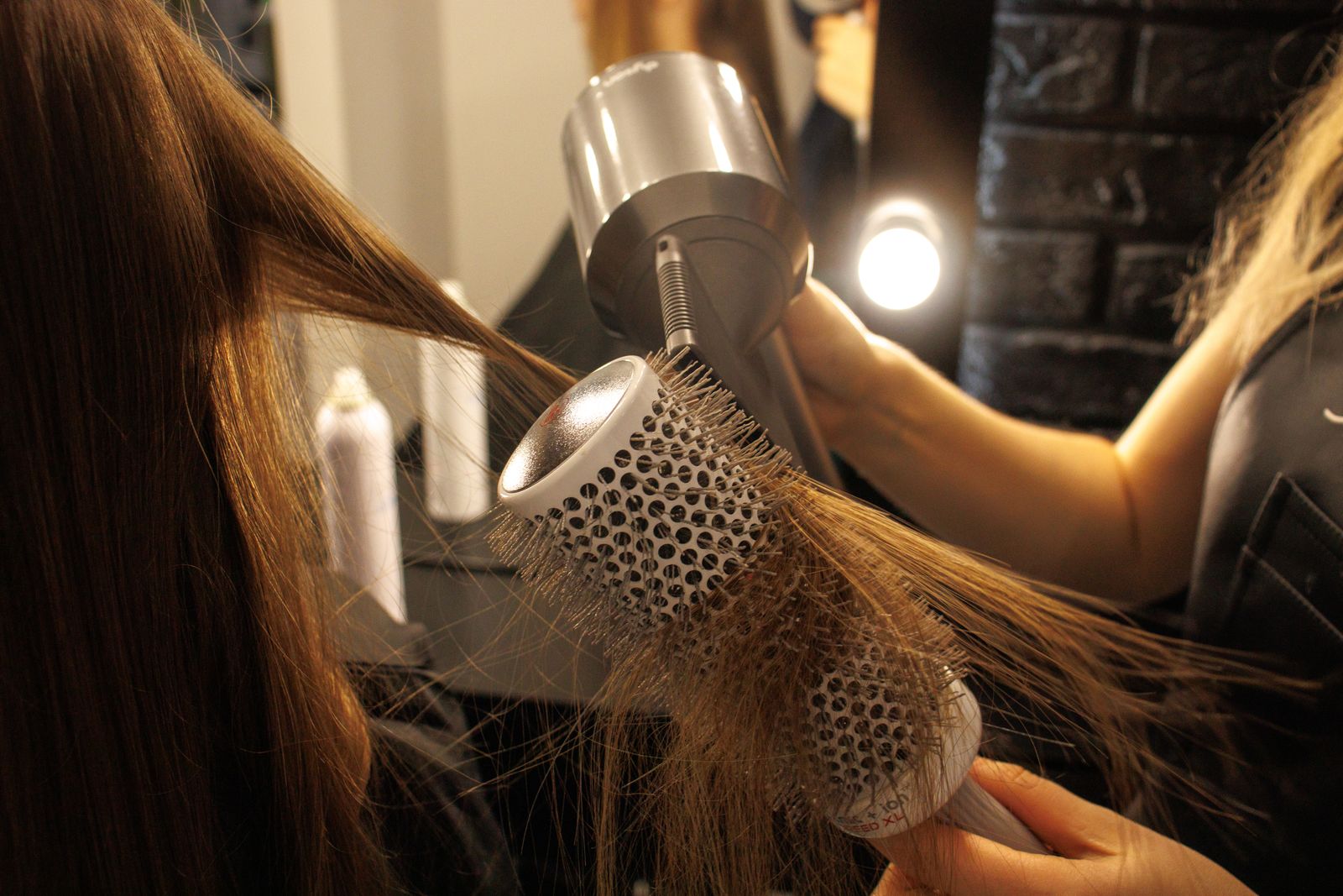 Frizz and British weather: what actually helps
