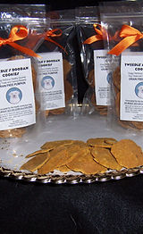 pumpkin doodah cookies and orange bows.JPG