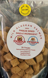 WILD ALASKAN SALMON FRONT LABEL 75 TREATS LG.jpg