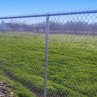 Chain Link Fence Installation Superior Fence Sacramento Ca Chain Link Fence Installation Superior Fence Sacramento Ca