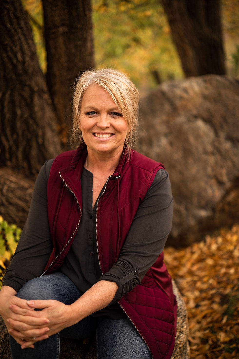 Janel Andersen Headshot 2025.jpg
