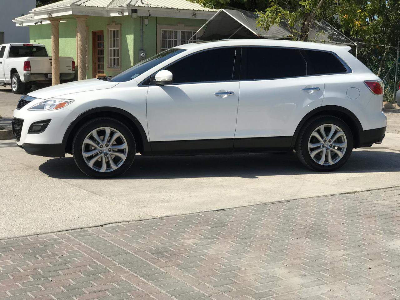 2012 Mazda CX-9 Grand Touring, Car Guys Belize