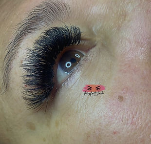 lashes 2_edited.jpg