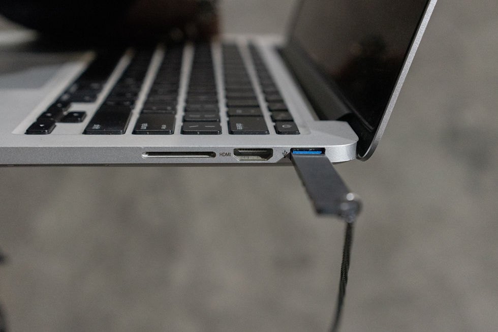 Thumbnail: DRiVE  128GB  .925 Silver