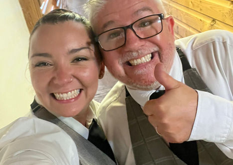 Singing waiters ready to surprise everyone
