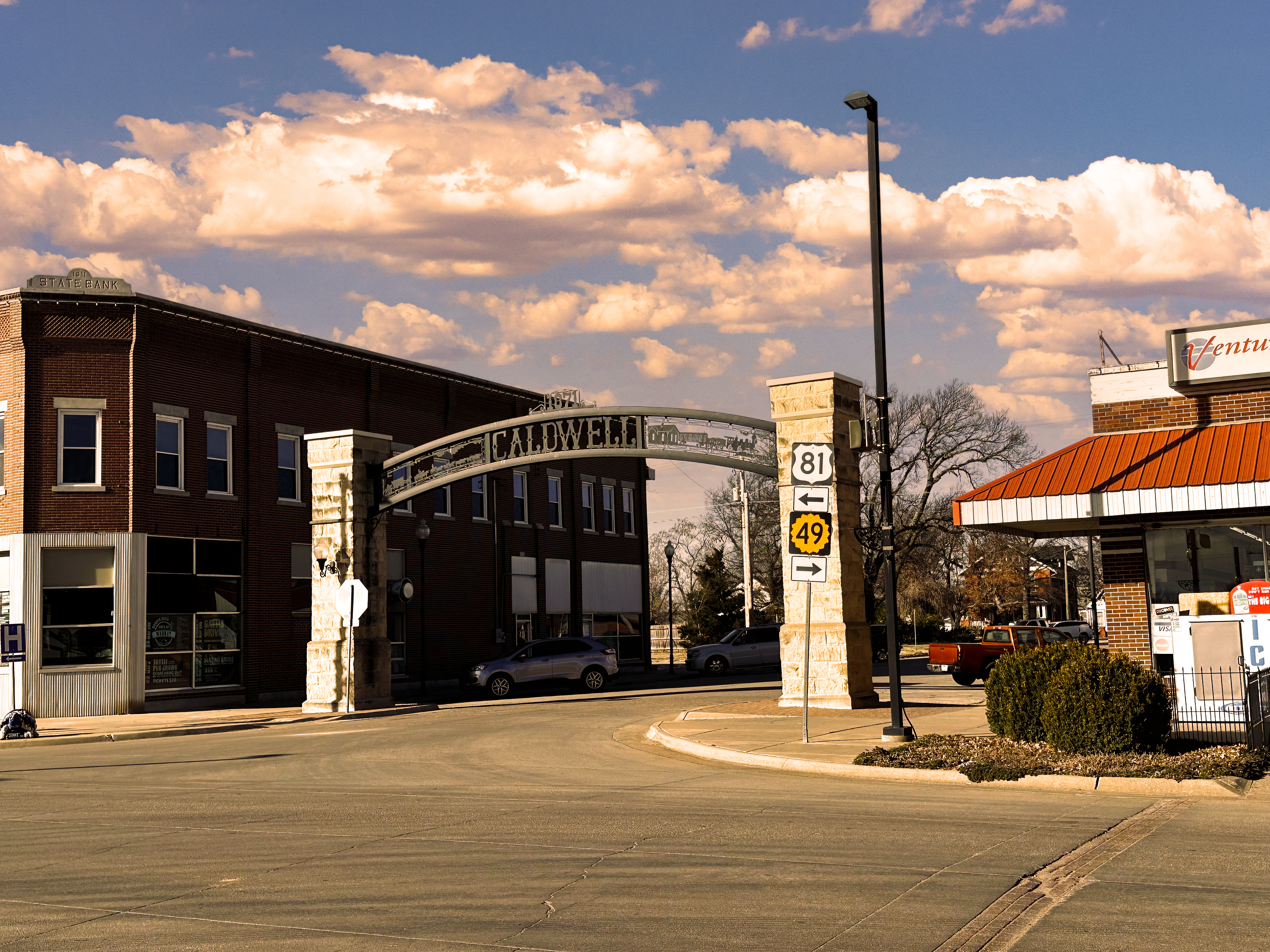 Caldwell, KS Arch