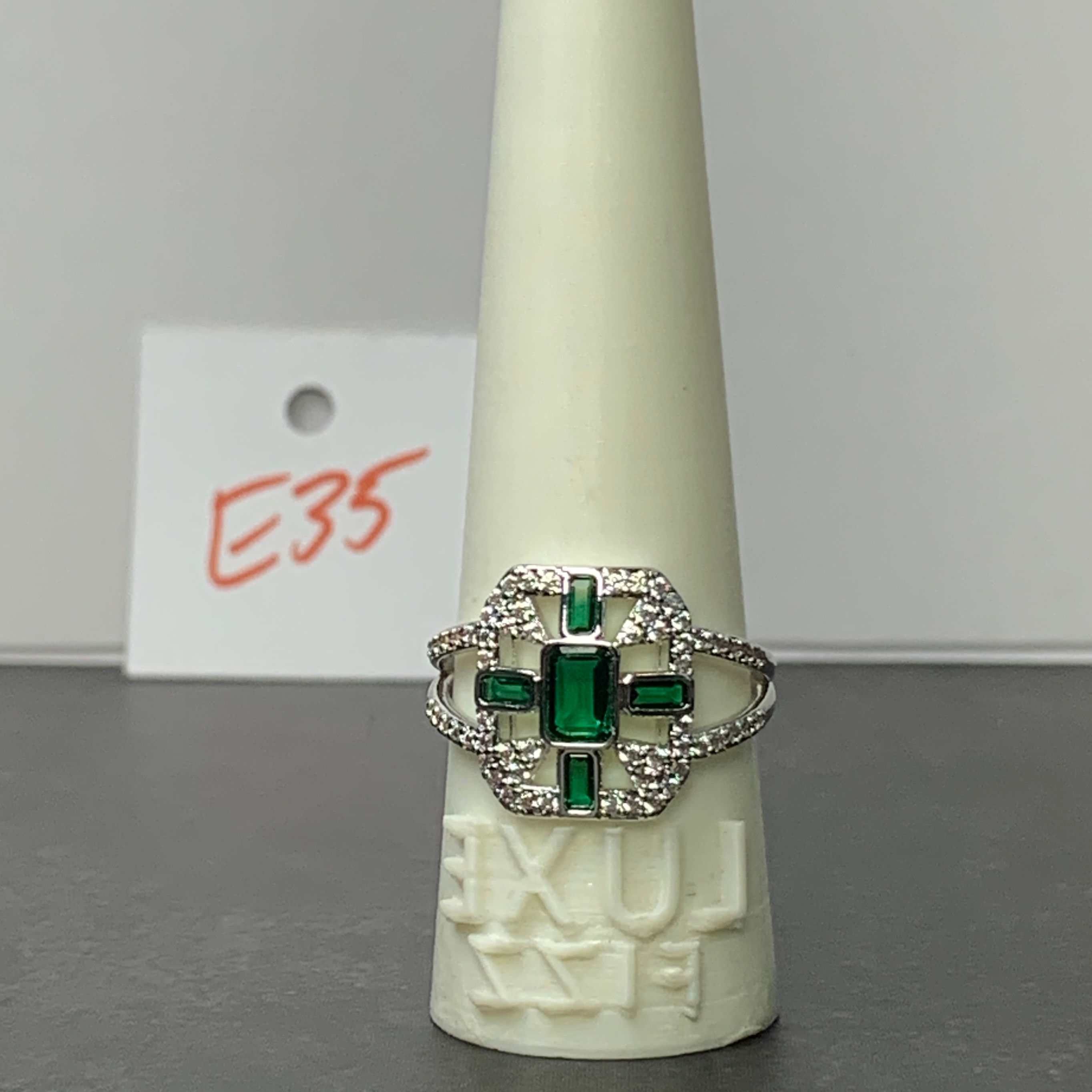 E35 Size 11 - May Birthday - Emerald/Rhodium