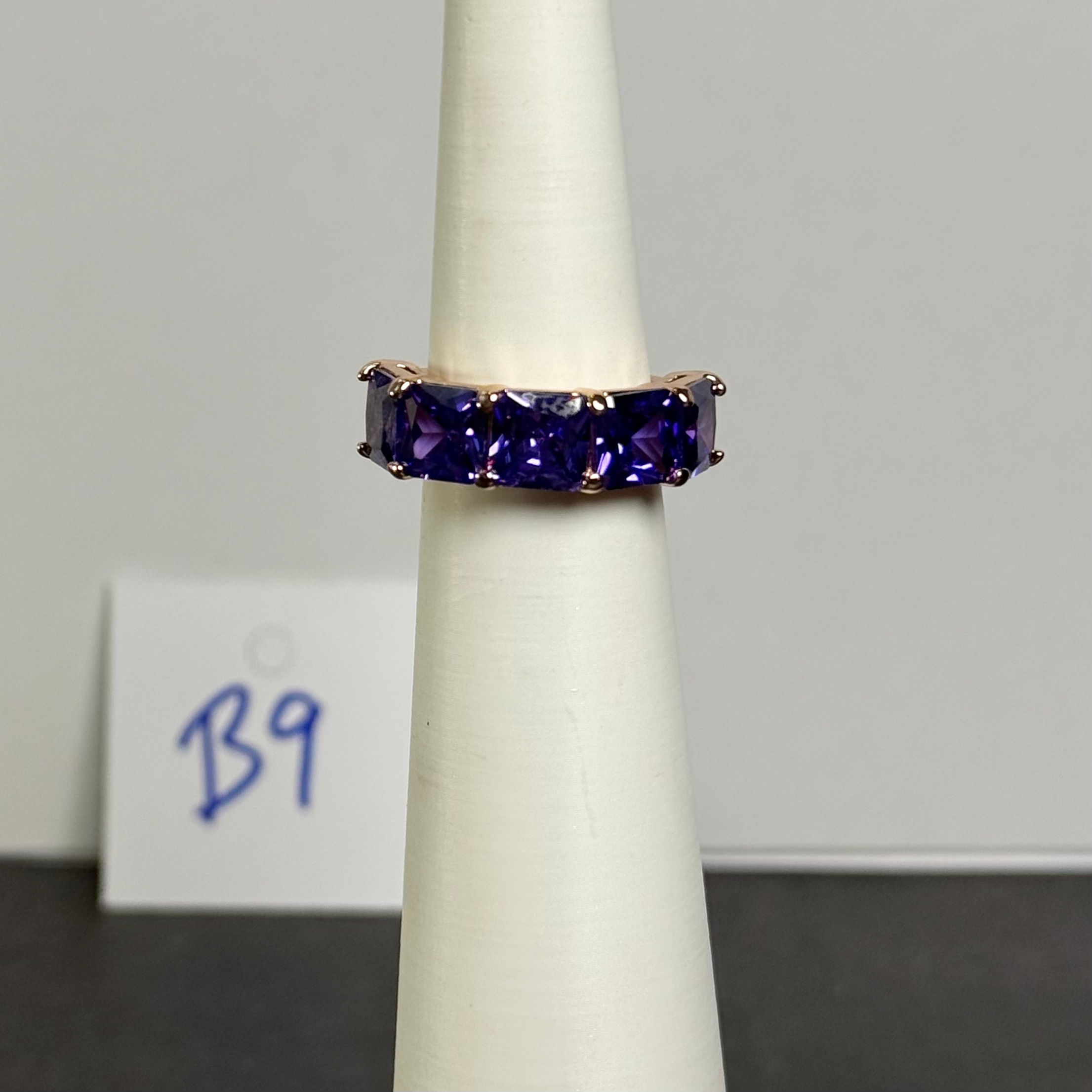 B09 Size 7 - OG - Purple Topaz/Rose Gold