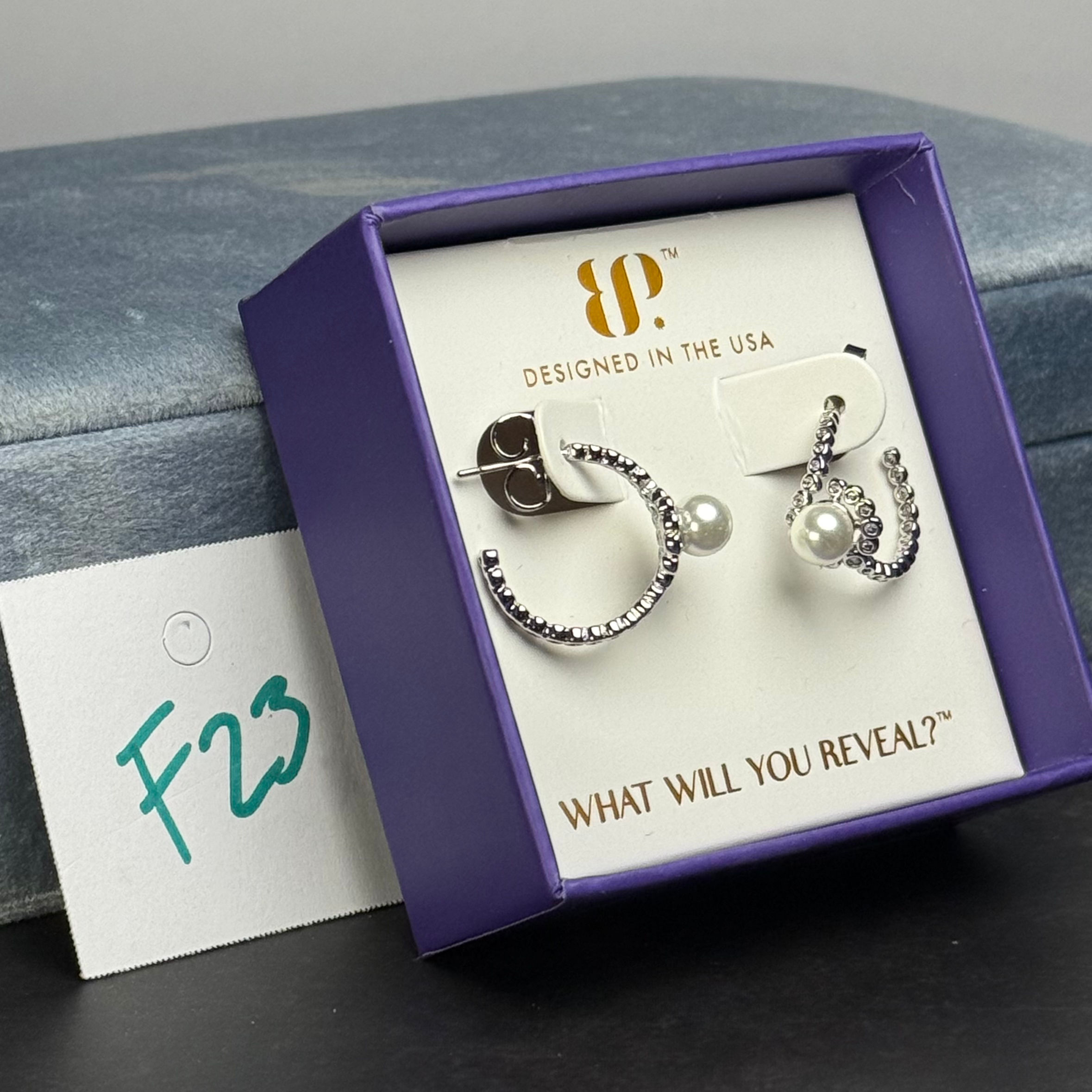 F23 June Birthday Earrings - Ceramic Pearl/Rhodium