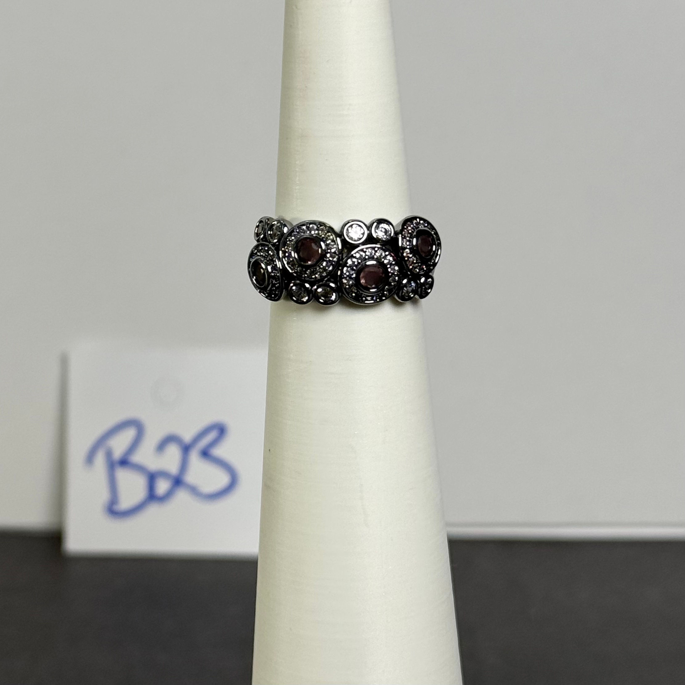 B23 Size 7 - OG - Rubelite/Hematite