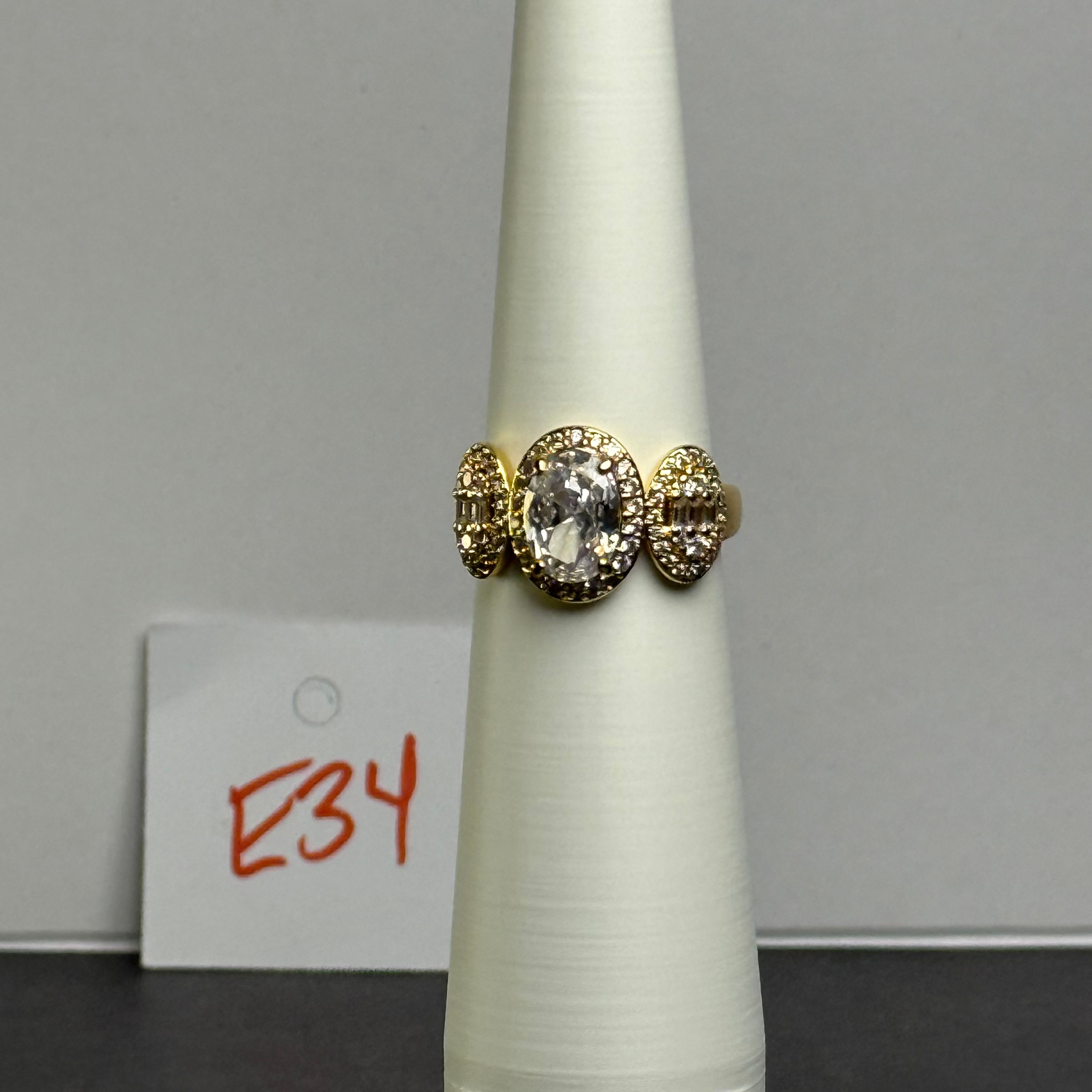 E34 Size 11 - April Birthday - Diamond CZ/Gold