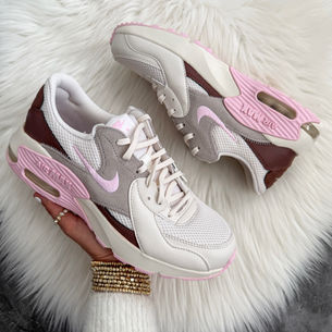 Spring Nike Sneaker