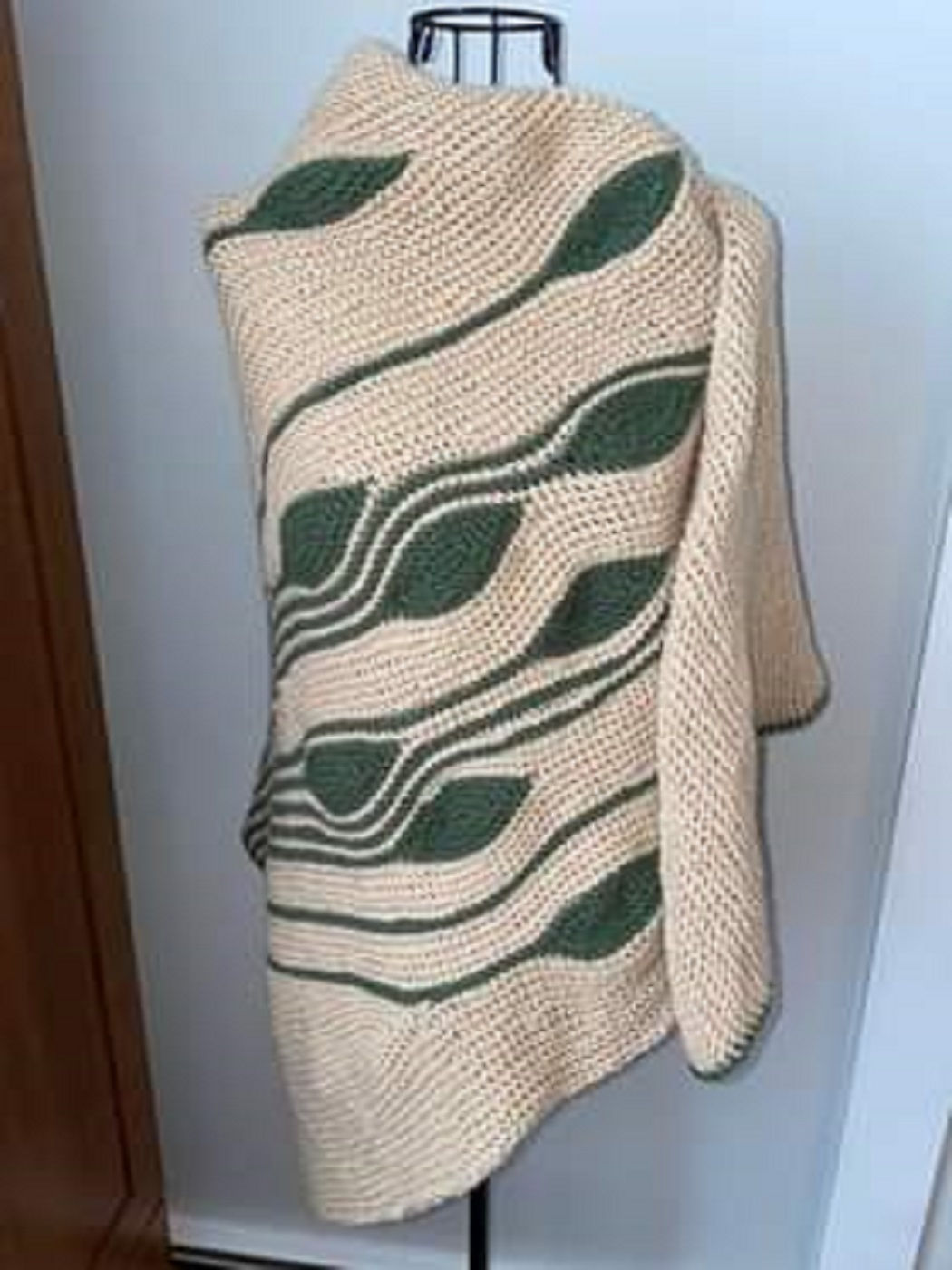 Green Leaves shawl
