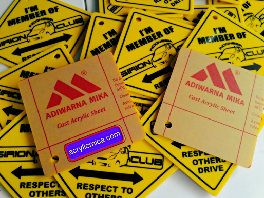 Gantungan Kunci Dari Acrylic Adiwarna Mika