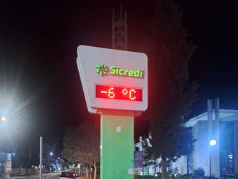 Clevelândia registra -6°C e amanhece coberta por geada